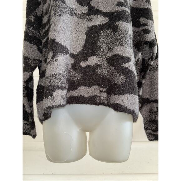 Rag Poets Long Sleeve Pullover Sweater Size M - Picture 4 of 8